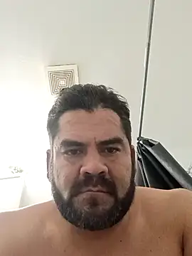 Snapshot of theking1_1 chatting on October 16, 2025, 1:17 am theking1 1 online show from October 16, 2025, 1:17 am