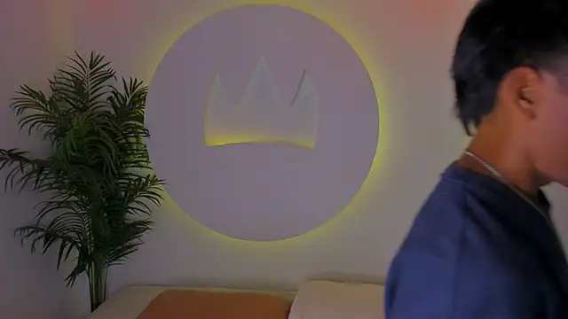 Snapshot of Santti_ chatting on October 10, 2025, 9:47 pm Santti online show from October 10, 2025, 9:47 pm