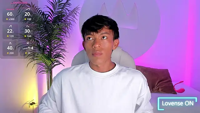 Snapshot of Santti_ chatting on November 3, 2025, 9:16 pm Santti online show from November 3, 2025, 9:16 pm