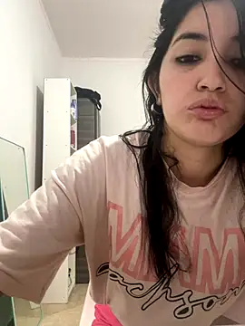 Snapshot of KarenG2025 chatting on October 13, 2025, 2:55 am KarenG2025 online show from October 13, 2025, 2:55 am