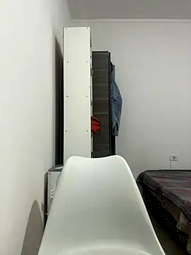 Snapshot of KarenG2025 chatting on October 24, 2025, 2:30 am KarenG2025 online show from October 24, 2025, 2:30 am