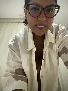 Snapshot of miiabrown18 chatting on October 10, 2025, 2:10 am miiabrown18 online show from October 10, 2025, 2:10 am