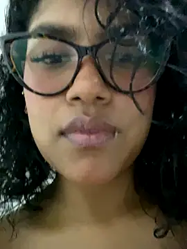 Snapshot of miiabrown18 chatting on October 19, 2025, 1:39 am miiabrown18 online show from October 19, 2025, 1:39 am