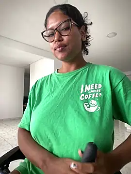 Snapshot of miiabrown18 chatting on November 13, 2025, 4:06 pm miiabrown18 online show from November 13, 2025, 4:06 pm