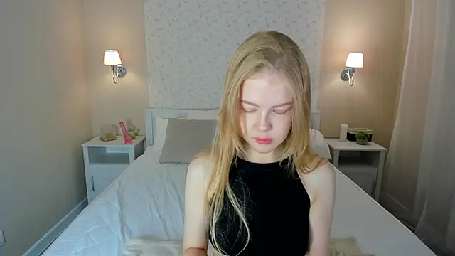 Vicki Todd online show from October 13, 2025, 1:05 am