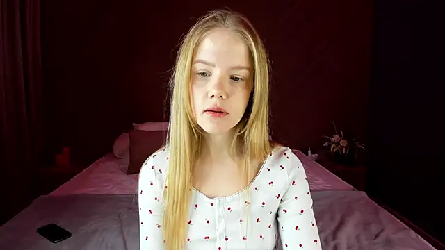 Vicki Todd online show from November 3, 2025, 1:08 am