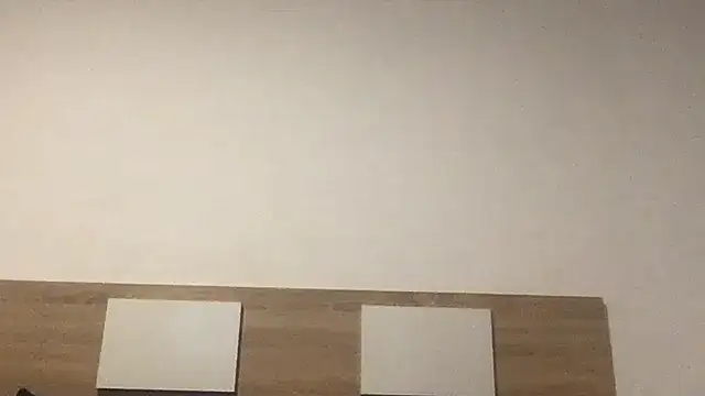 paula19800 online show from November 11, 2025, 5:24 pm