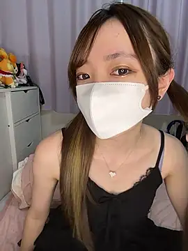 Moe v v online show from November 27, 2025, 4:03 am