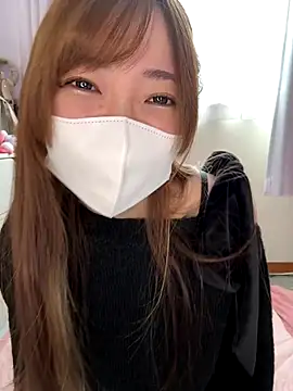 Moe v v online show from December 15, 2025, 1:10 am