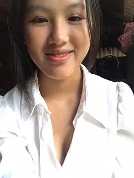 Mai lovely online show from September 29, 2025, 3:11 am