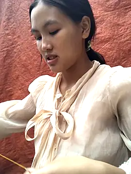 Mai lovely online show from October 1, 2025, 8:53 am