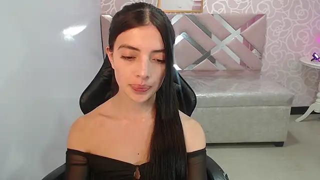 Snapshot of cynthia_ch chatting on October 7, 2025, 3:25 am cynthia ch online show from October 7, 2025, 3:25 am