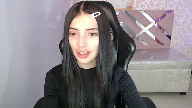 Snapshot of cynthia_ch chatting on October 10, 2025, 3:49 am cynthia ch online show from October 10, 2025, 3:49 am