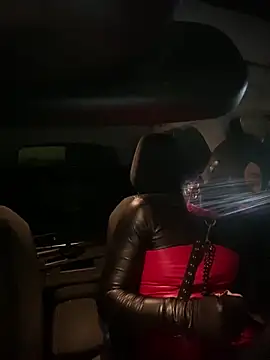 imslutforanyone online show from November 1, 2025, 3:52 am