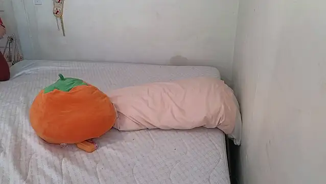 Snapshot of xofrankiefinexo chatting on October 9, 2025, 7:56 pm xofrankiefinexo online show from October 9, 2025, 7:56 pm