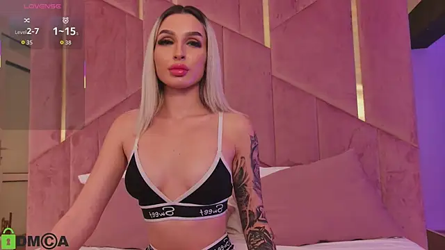 AriannaLure online show from October 18, 2025, 6:19 pm