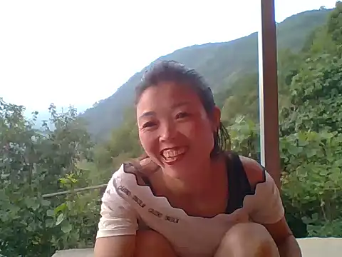 Jane volv online show from October 12, 2025, 10:36 am