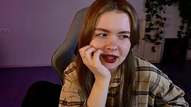 HaleySun online show from October 20, 2025, 9:10 am