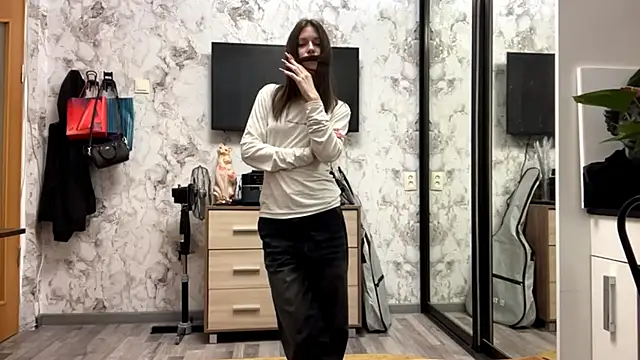 Snapshot of DonaJarding chatting on October 2, 2025, 3:30 pm DonaJarding online show from October 2, 2025, 3:30 pm