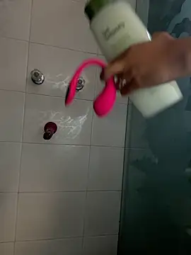 Violettt hot online show from October 21, 2025, 10:05 am