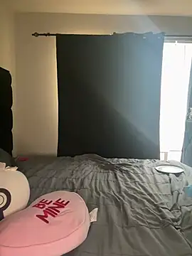 Snapshot of YeahhhitsBreezy chatting on March 8, 2026, 11:30 pm YeahhhitsBreezy online show from March 8, 2026, 11:30 pm