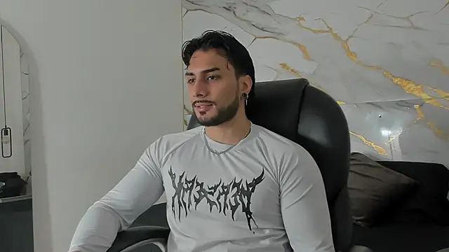 Miike Stone1 online show from January 14, 2026, 1:28 pm