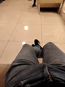 Gigolo31per31 online show from October 9, 2025, 11:58 pm