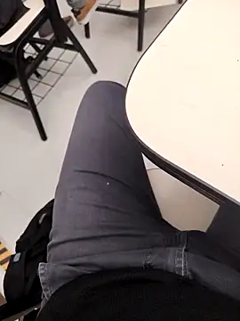 Gigolo31per31 online show from November 3, 2025, 4:41 pm