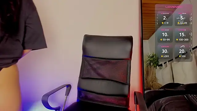 cherry bunnyx online show from November 14, 2025, 4:22 am