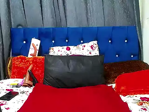 BustyBMWx online show from October 2, 2025, 8:16 pm