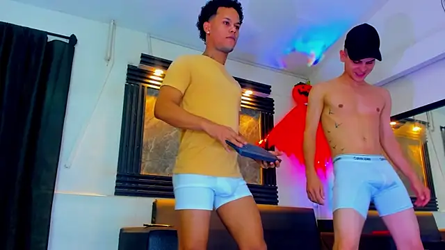 Snapshot of ALEX_MILLER25 chatting on October 12, 2025, 3:49 am ALEX MILLER25 online show from October 12, 2025, 3:49 am