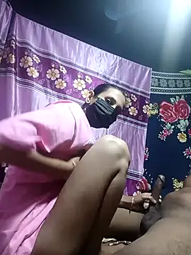 Snapshot of Mariya-3 chatting on November 15, 2025, 6:26 pm Mariya-3 online show from November 15, 2025, 6:26 pm