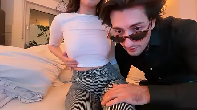 Passion-Frucht online show from October 5, 2025, 9:02 pm