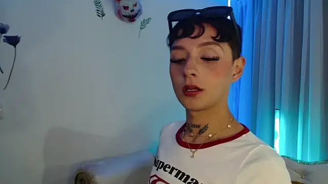 Snapshot of David_Fox01 chatting on October 6, 2025, 3:15 am David Fox01 online show from October 6, 2025, 3:15 am