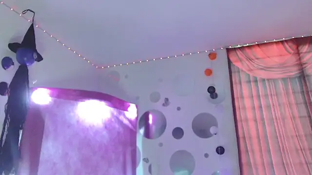 Snapshot of David_Fox01 chatting on November 2, 2025, 7:16 pm David Fox01 online show from November 2, 2025, 7:16 pm