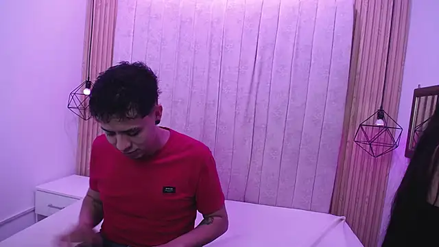 jakeyariana online show from November 3, 2025, 7:48 pm