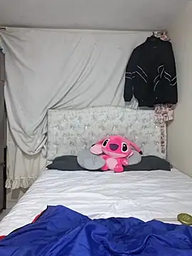 Harley Miller  online show from December 23, 2025, 2:42 am