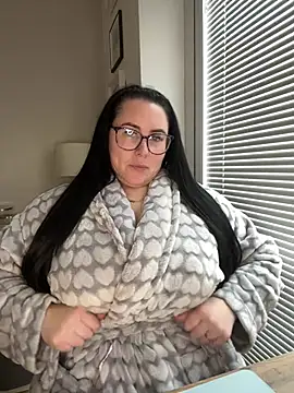 Ruby-Black online show from March 6, 2026, 11:17 am