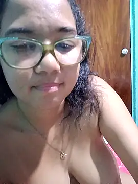 Snapshot of afro_venezolana chatting on October 4, 2025, 10:52 pm afro venezolana online show from October 4, 2025, 10:52 pm