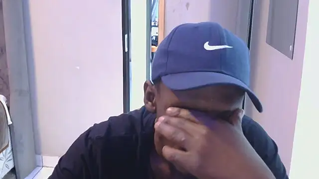 MthondoWeBananaX2 online show from November 1, 2025, 5:59 pm