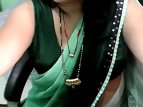 Snapshot of BABITA_KUMARII chatting on April 6, 2026, 4:52 pm BABITA KUMARII online show from April 6, 2026, 4:52 pm