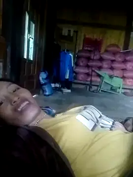 Sera sexy01 online show from November 5, 2025, 7:52 am