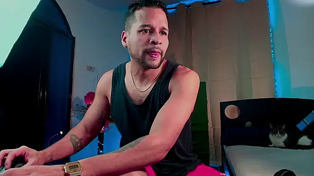 LucasGaeel online show from October 29, 2025, 11:06 pm