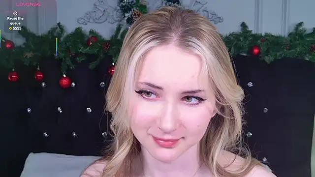 LiraKink online show from January 10, 2026, 12:51 pm