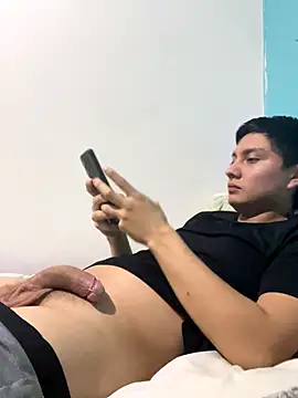 Snapshot of Dominiodeares chatting on September 29, 2025, 1:55 am Dominiodeares online show from September 29, 2025, 1:55 am