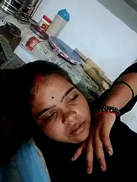 Snapshot of Cuty_nensi chatting on September 29, 2025, 3:50 pm Cuty nensi online show from September 29, 2025, 3:50 pm