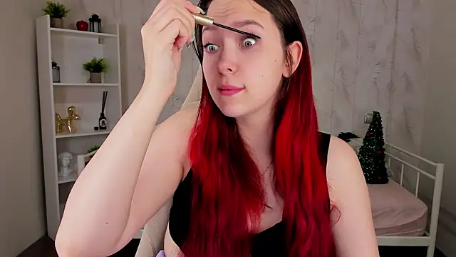 Monica  Queen online show from December 20, 2025, 12:07 am