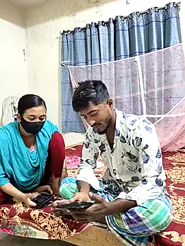 Love Queen11 online show from October 15, 2025, 5:13 pm