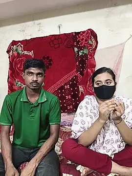 Snapshot of Love_Queen11 chatting on March 4, 2026, 2:34 pm Love Queen11 online show from March 4, 2026, 2:34 pm