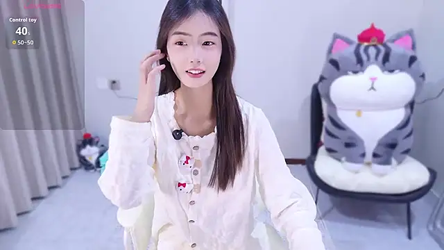 PUTAO  online show from November 11, 2025, 10:04 am